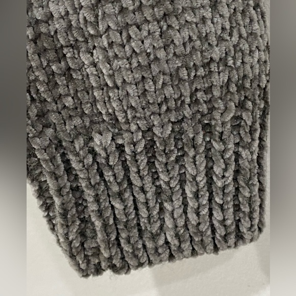 Revamped Cropped Crew pullover Sweater Chenille in Grey size M - Picture 8 of 11